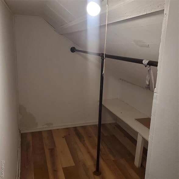 Building Photo - 19362 Sunderland Rd