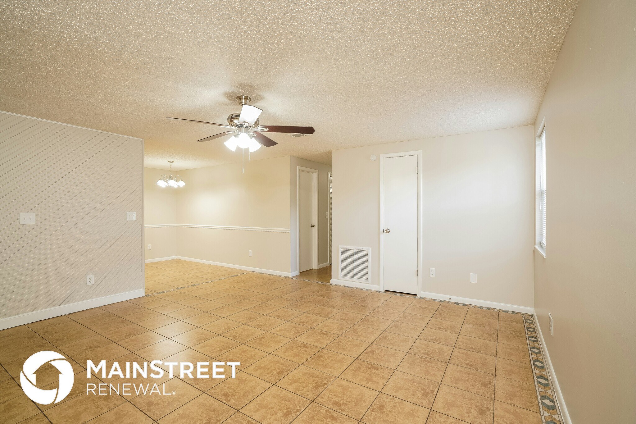 Building Photo - 2835 Kiowa Ave