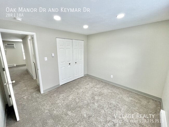 Building Photo - 232 Oak Manor Dr