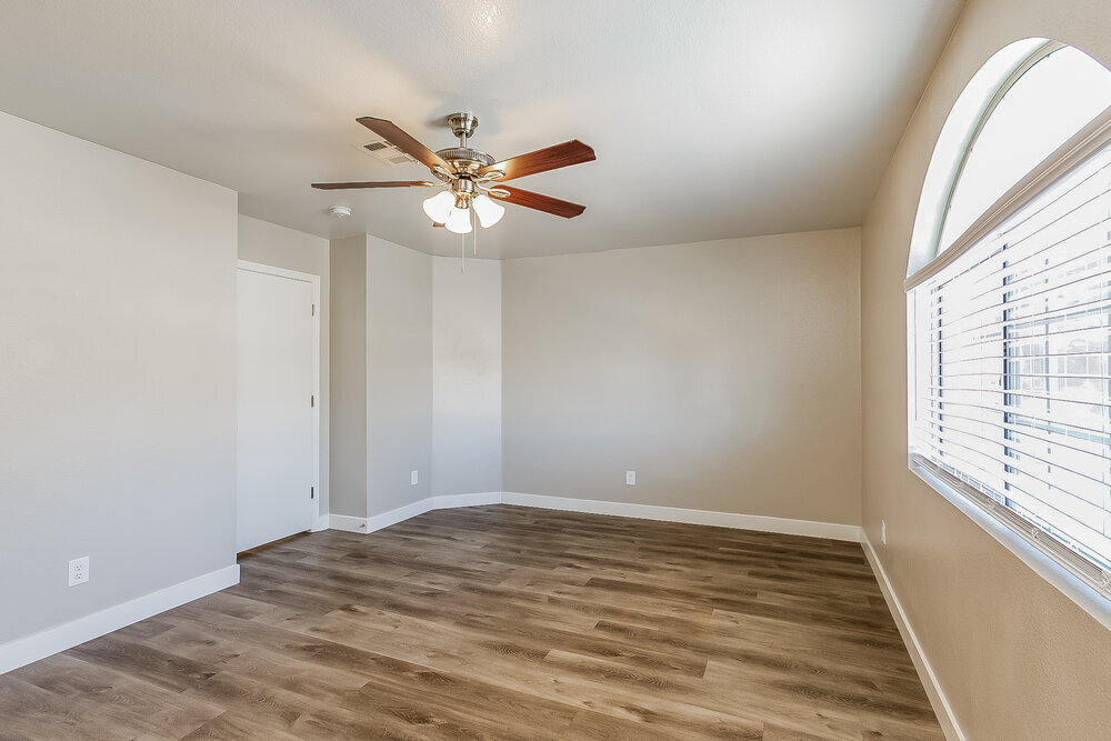 Building Photo - 3468 Blue Heather Dr