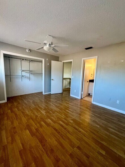 Building Photo - 3880 Villa Rose Ln