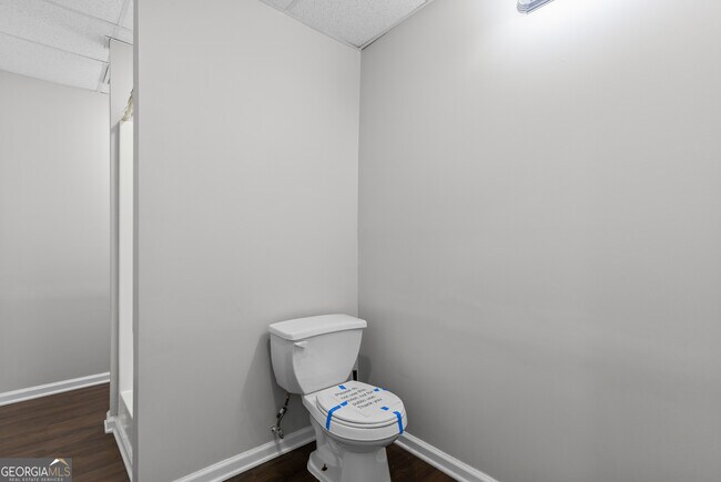 Building Photo - 1616 Amhearst Oaks Ct