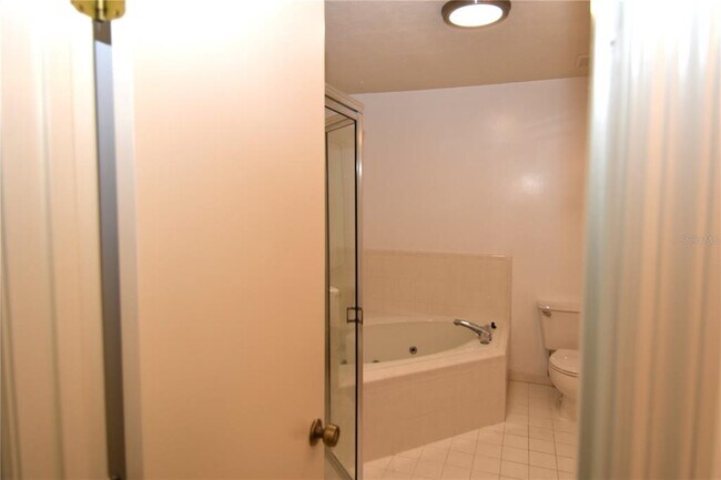 Building Photo - 3750 NW 53rd Rd