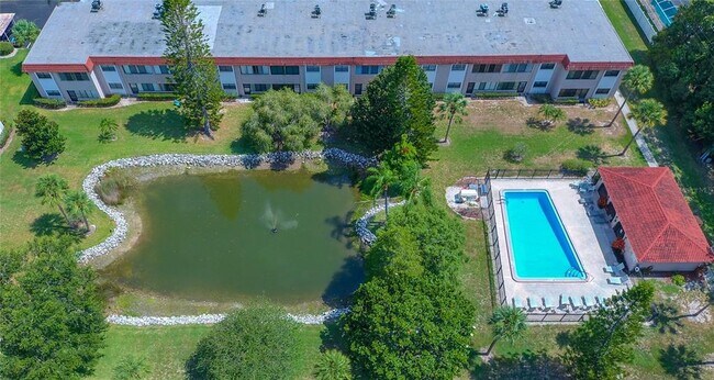 Building Photo - 1753 Belleair Forest Dr