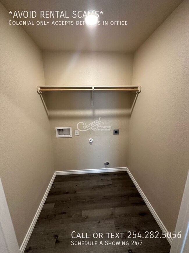 Building Photo - 2403 Duntov Dr