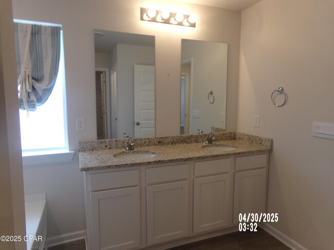 Building Photo - 116 Ryder Ln