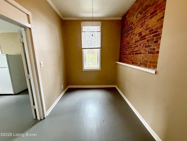 Building Photo - 2228 W Madison St