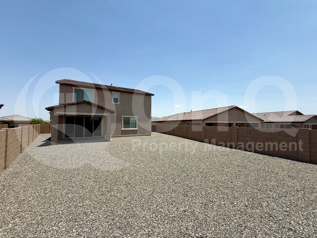 Building Photo - 10587 W Chadwick Dr
