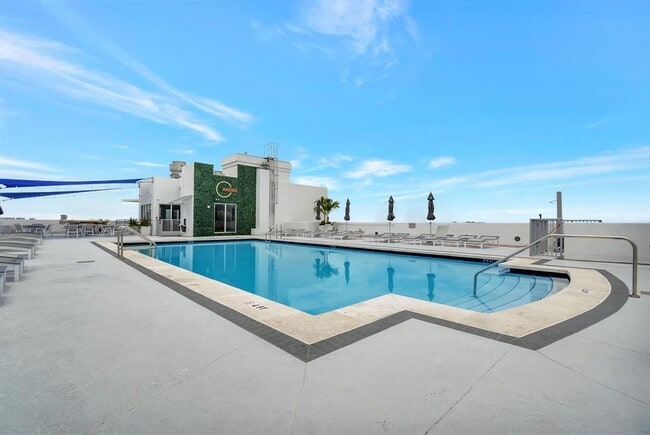 Building Photo - 1830 Radius Dr