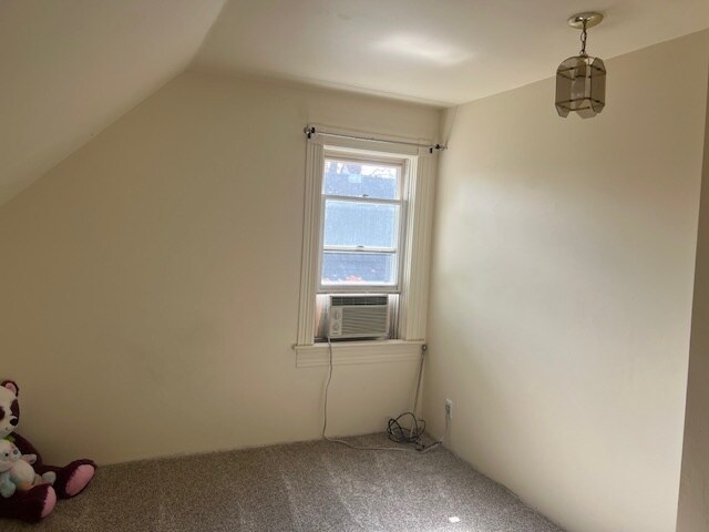 Building Photo - 2402 Gowen St