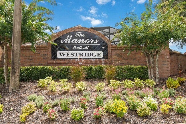 Building Photo - 1550 Casterton Cir