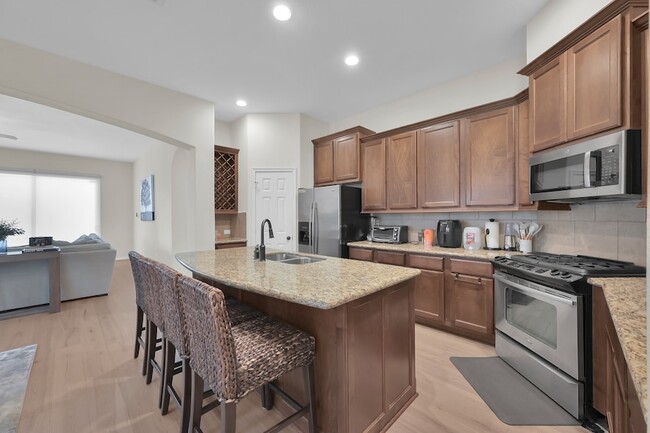 Building Photo - 66 N Whistling Swan Pl