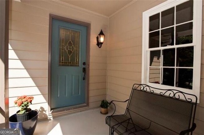 Building Photo - 727 Scott Cir