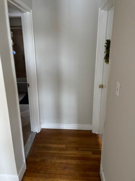 Building Photo - 77 Chiswick Rd