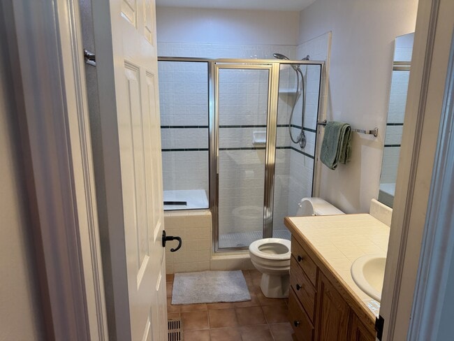 Building Photo - 1041 W Grindelwald Ct