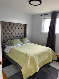 Building Photo - 510 Lasalle St