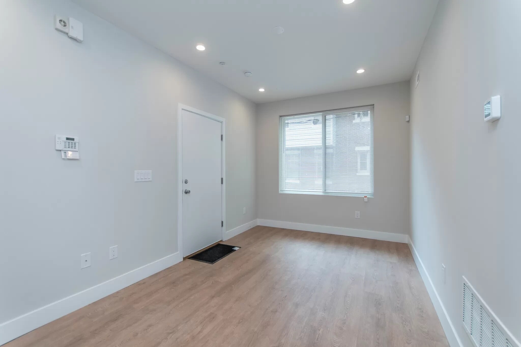 Building Photo - 4113 Brandywine St