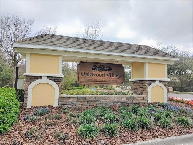 Building Photo - 8508 Brushleaf Way