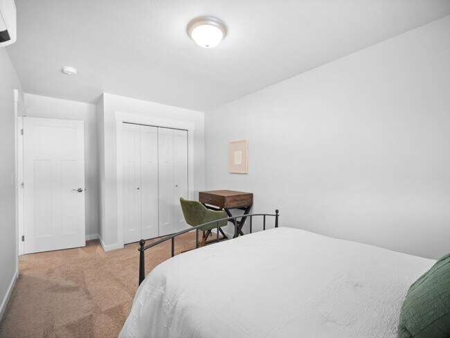 Building Photo - 3-Bedroom Home with Private Garage and Fen...