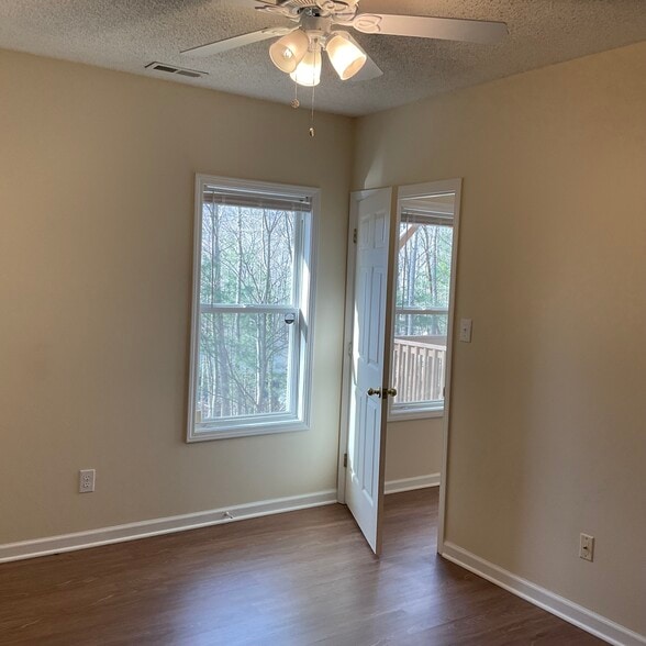 Downstairs bedroom with pleasant view, too - 10 Hillsboro Dr