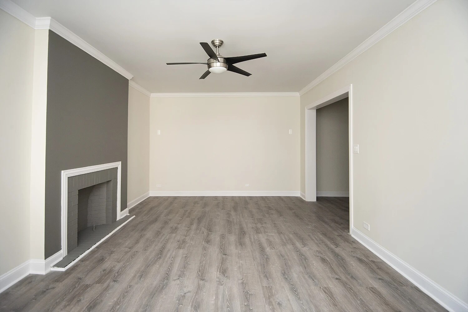 Building Photo - 329 Kedzie St