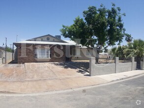 Building Photo - 4684 El Canasta Way