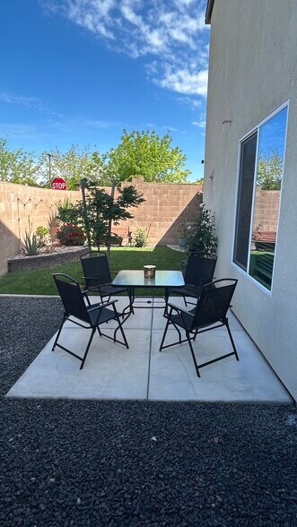 Patio - 6757 Jujube Ln