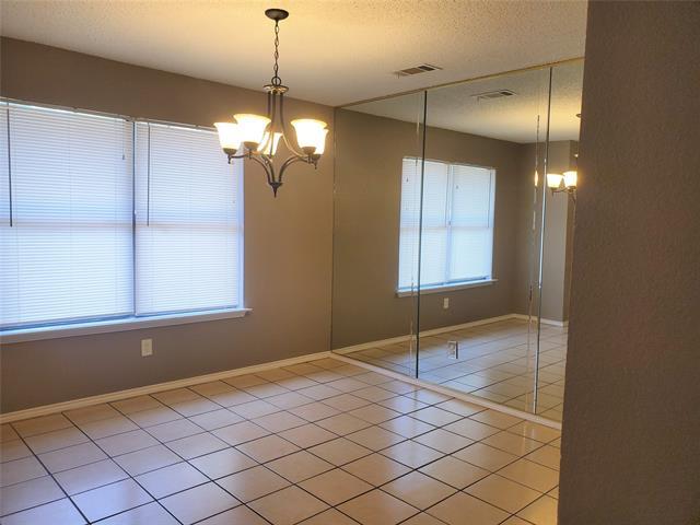 Building Photo - 117 Valley Spring Dr