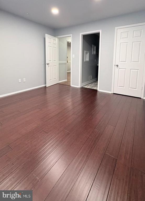 Building Photo - 1007 Woodchip Rd