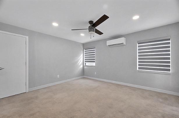 Building Photo - 6385 86th Ln