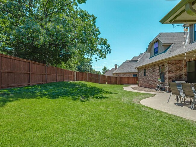Building Photo - 4300 High Range Ln