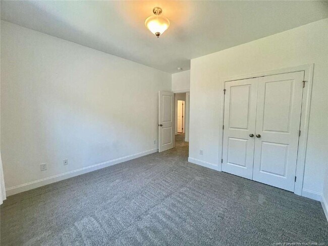 Building Photo - 36 Micahs Way N