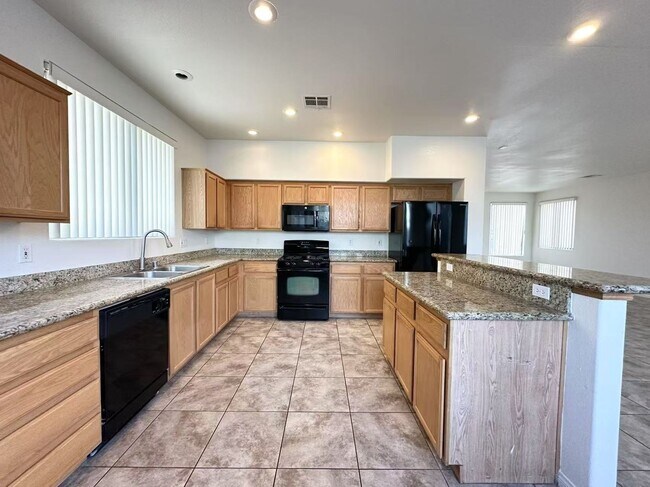 Building Photo - Beautiful two-story- single-family home