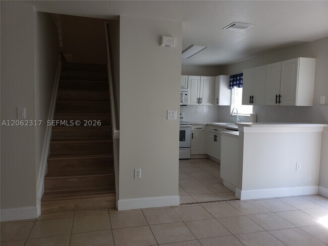Building Photo - 2201 NW 170th Ave