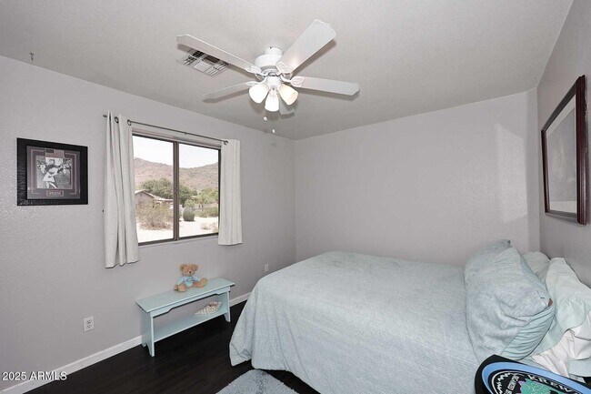 Building Photo - 25829 N 41st Dr