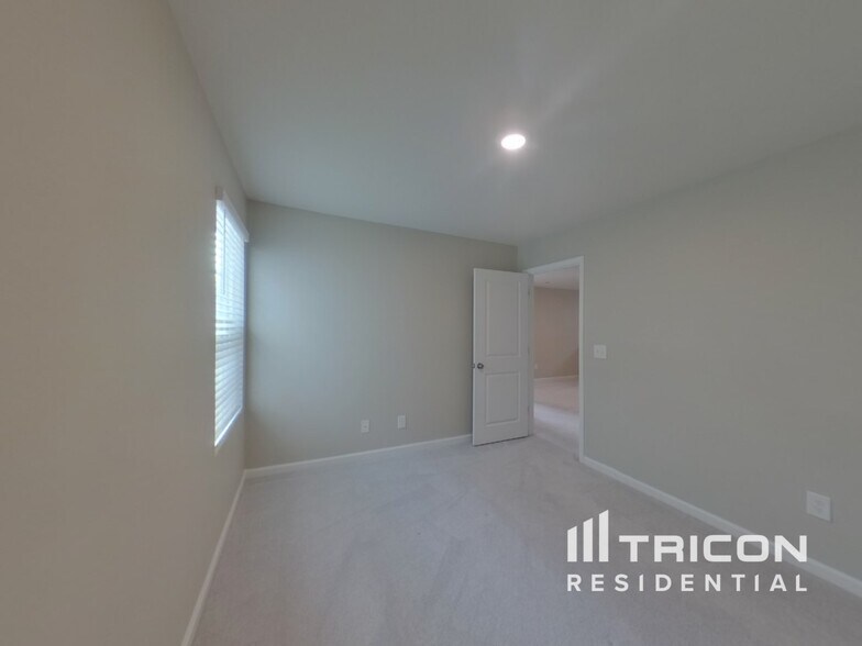 Building Photo - 1262 Kilead Ct