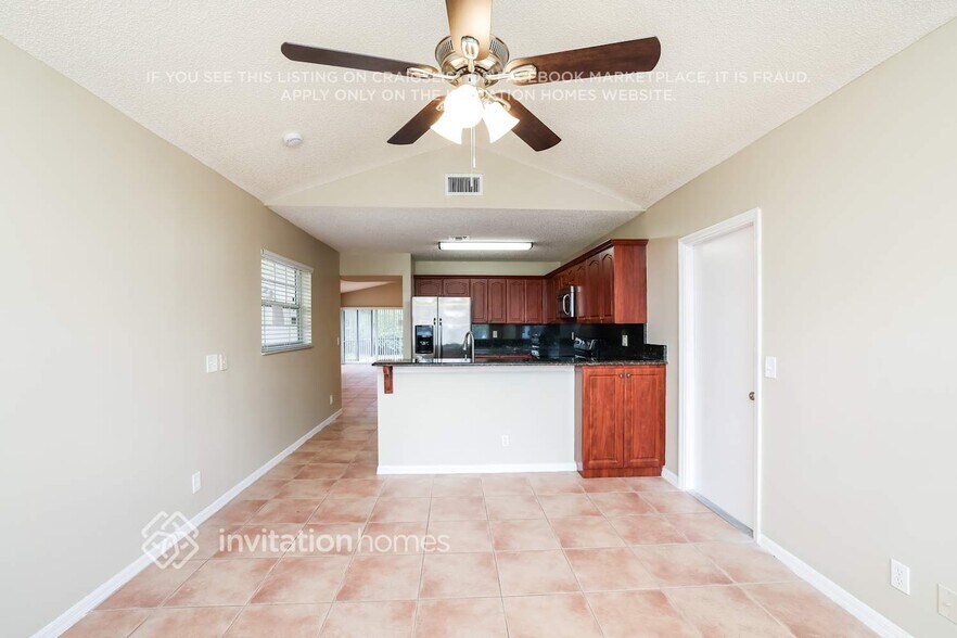 Building Photo - 21311 Sawmill Ct