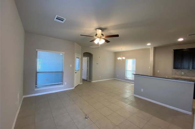 Building Photo - 14914 Cardiff Cliff Lane