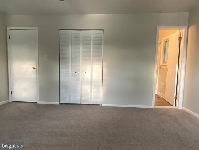Building Photo - 4001 Brandywine Ct