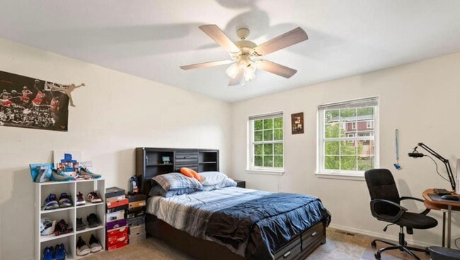 Building Photo - 5 bedroom Home on half acre in Palmer! Fantastic location, close to everything, great commute loc...