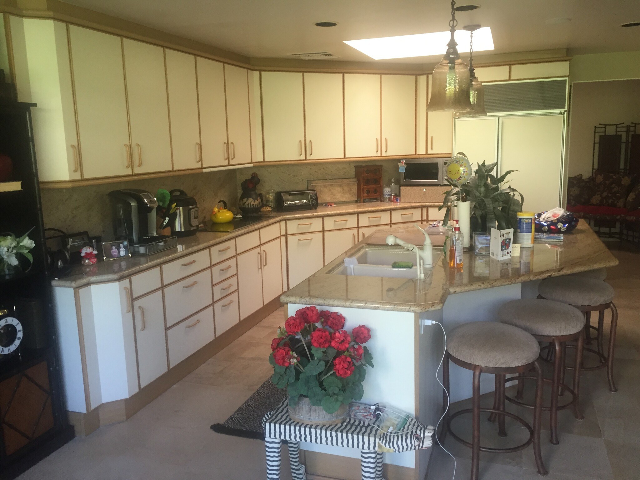 Kitchen - 23 Duke Dr