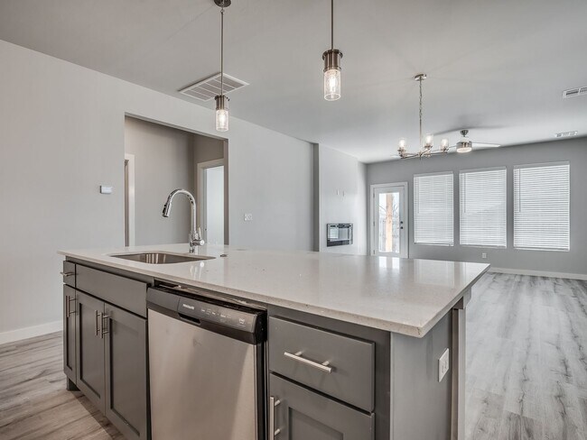 Building Photo - Beautiful Home in Edmond/Oklahoma City