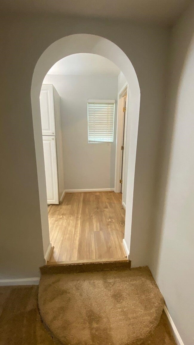 Building Photo - 1918 Oleander