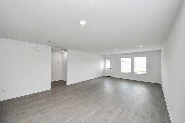 Building Photo - 25415 Birch St