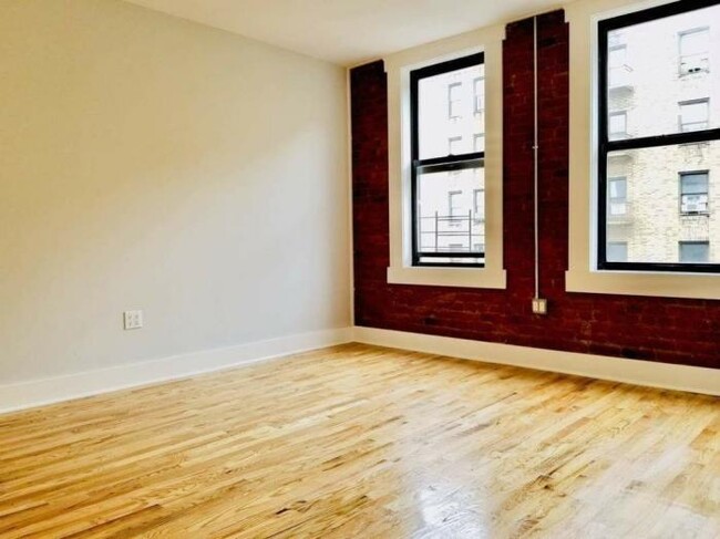 Building Photo - 1 bedroom in BRONX NY 10468