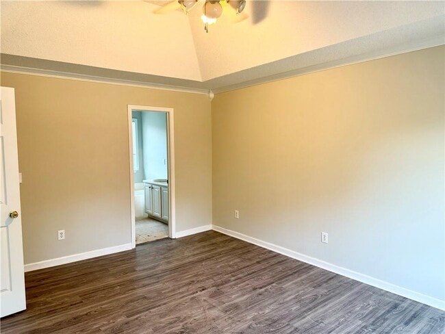 Building Photo - 3162 Mosley Chase Dr