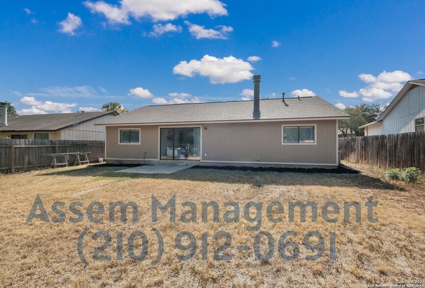 Building Photo - 7166 Gallery Ridge