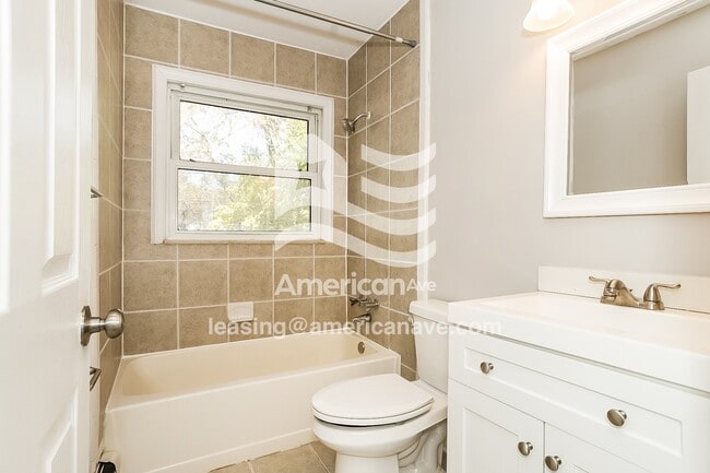 Building Photo - 17055 Lincoln Ave