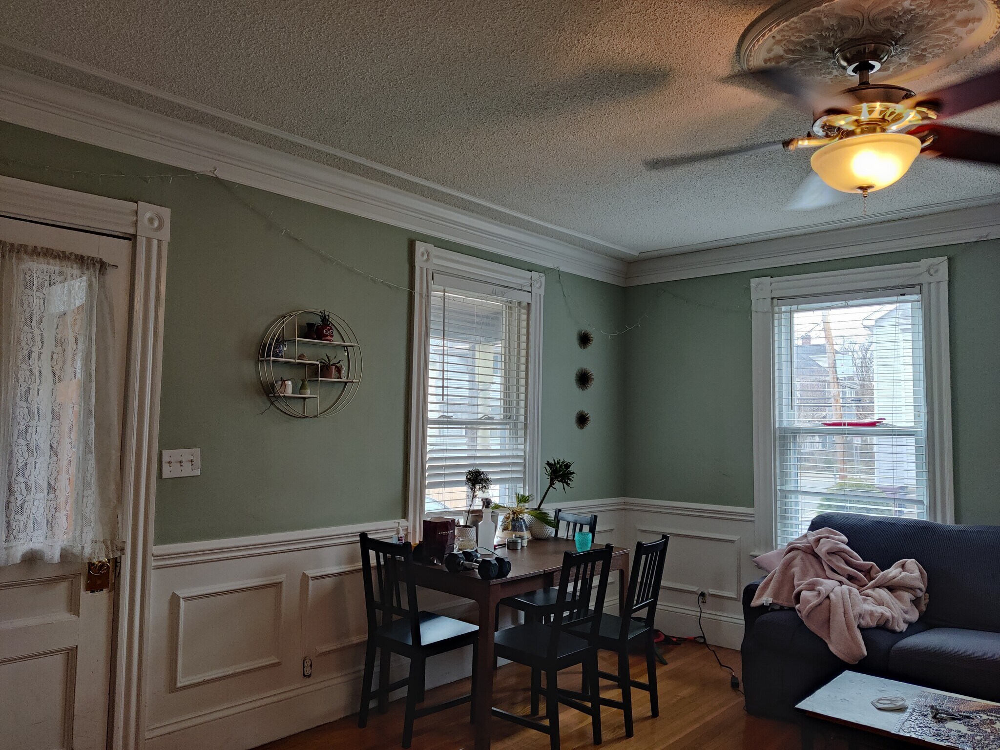 Building Photo - 57 Riverdale St