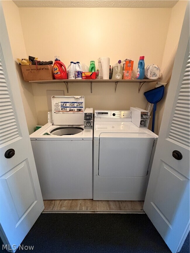 Building Photo - 118 Carter Cir